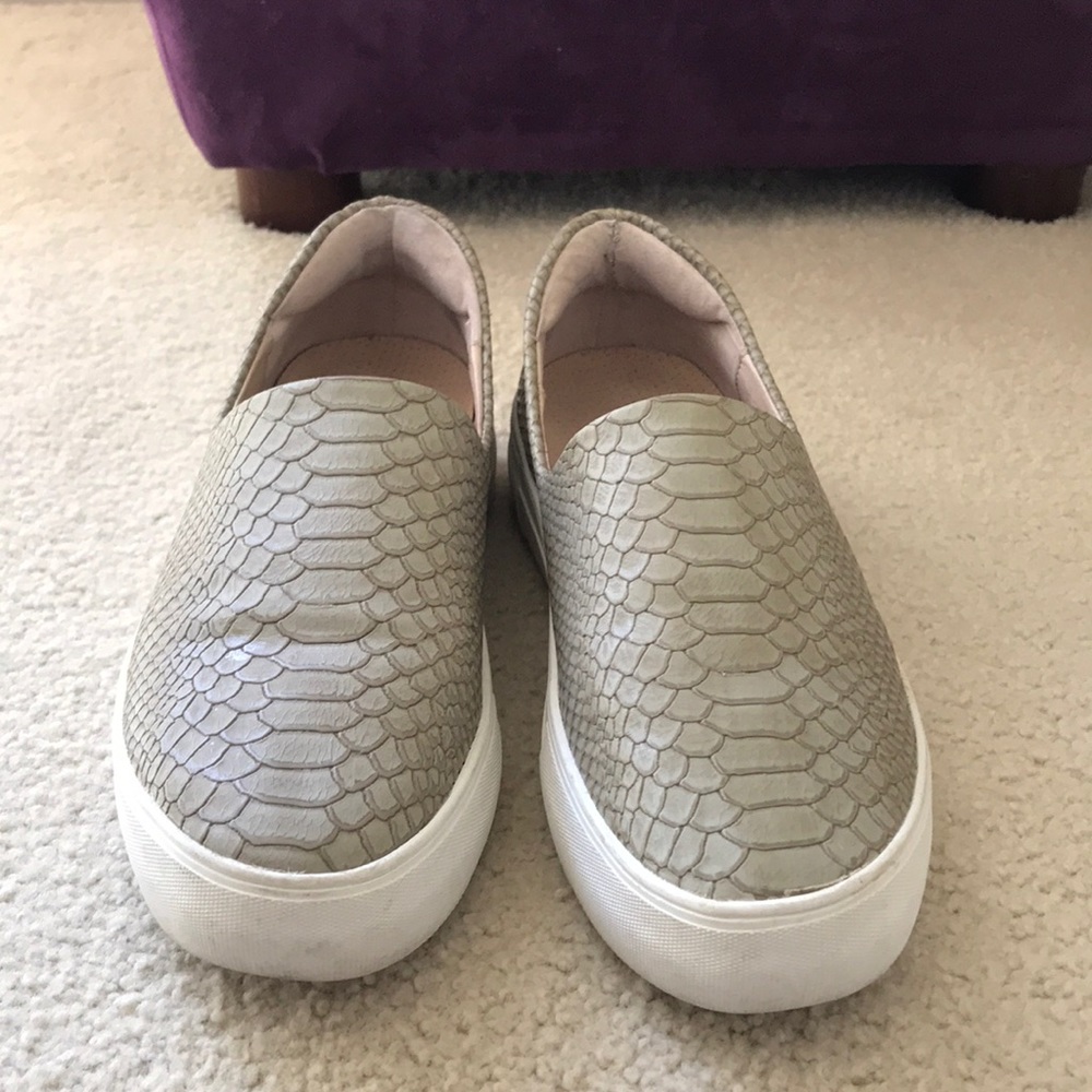 J/Slides